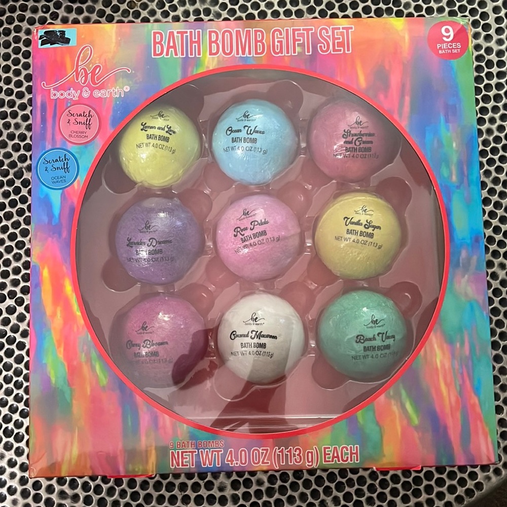 New Be Body and Earth Bath Bomb Gift Set